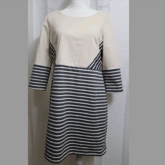 Daisy Fuentes Dresses & Skirts - Daisy Fuentes Sheath Cream/Gray 3/4 Sleeve Dress L